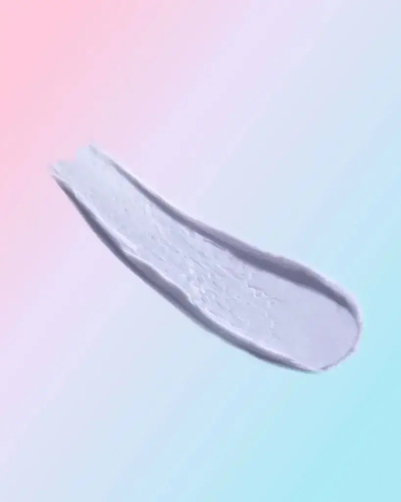 Earth Harbor Mermaid Moon Line Filling Night Cream swatch showcasing its smooth, lightweight texture against a pastel gradient background.