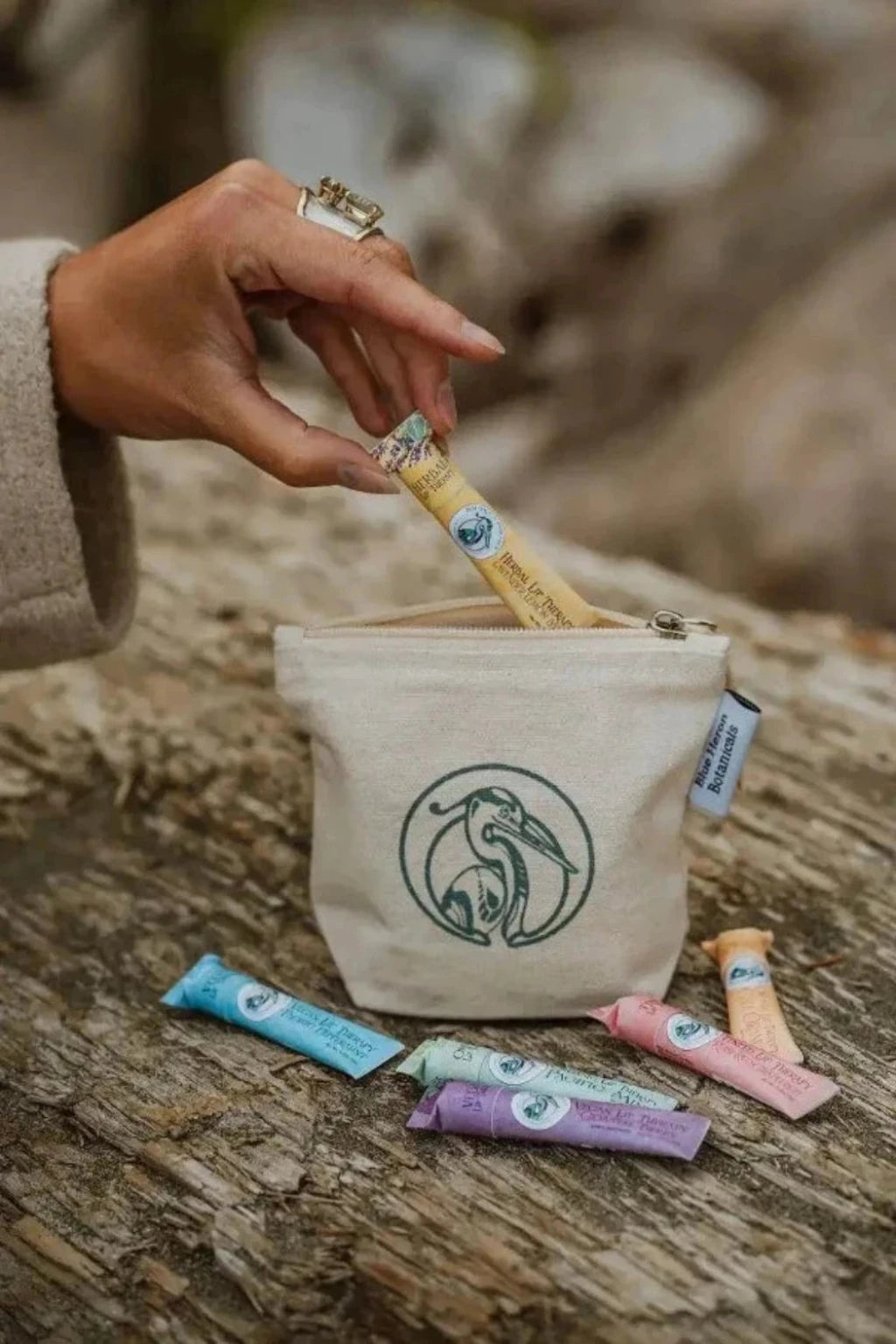 Blue Heron Botanicals - Eco-Friendly Lip Balm Gift Set of 6 in Cosmetic Bag