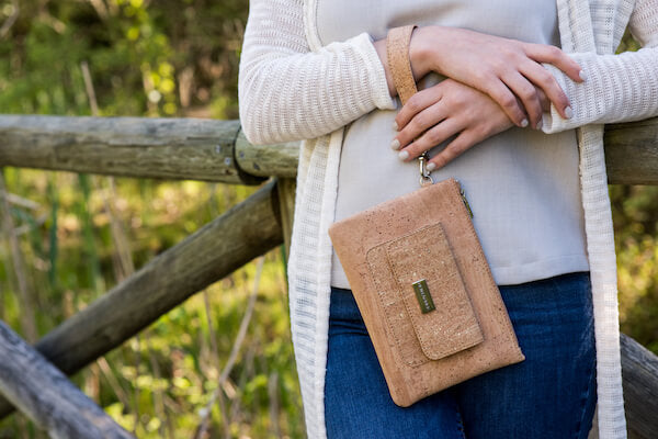 Shop for Bent & Bree Cork Handbags and Cork Clutches at Elle and Willow. Leia Cork Clutch shown here.