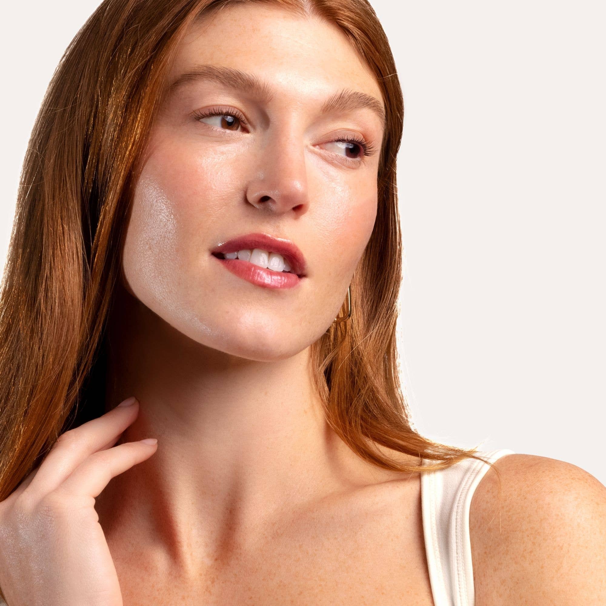 Fitglow Beauty | Lip Colour Serum in 'Juice' Shimmering Sheer Cherry Red