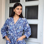 Short Kimono Robe in a Violet Floral Purple Cotton with Long sleeves, Pockets, V-Neckline and Belt - The Fox and the Mermaid