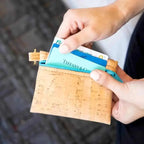 Keychain pouch for credit cards and cash