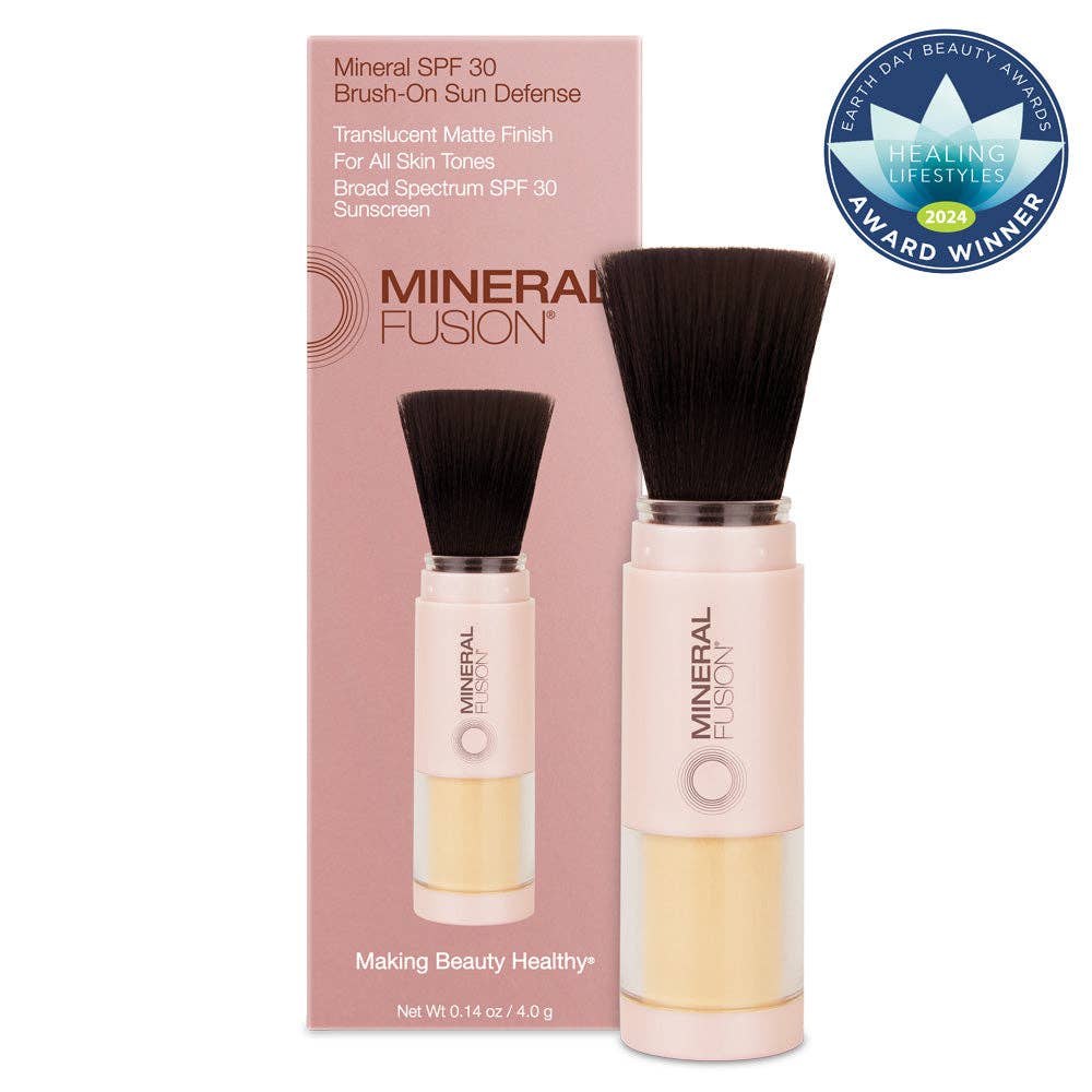 Mineral Fusion Facial Powder brush with SPF 30: Mineral Powder Sunscreen by Mineral Fusion at Elle and Willow