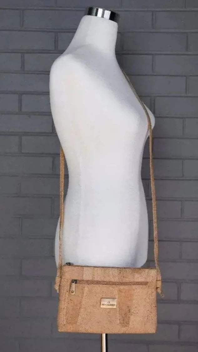 Bent&Bree Iris Crossbody in Natural Cork - Vegan Crossbody bag | Elle and Willow
