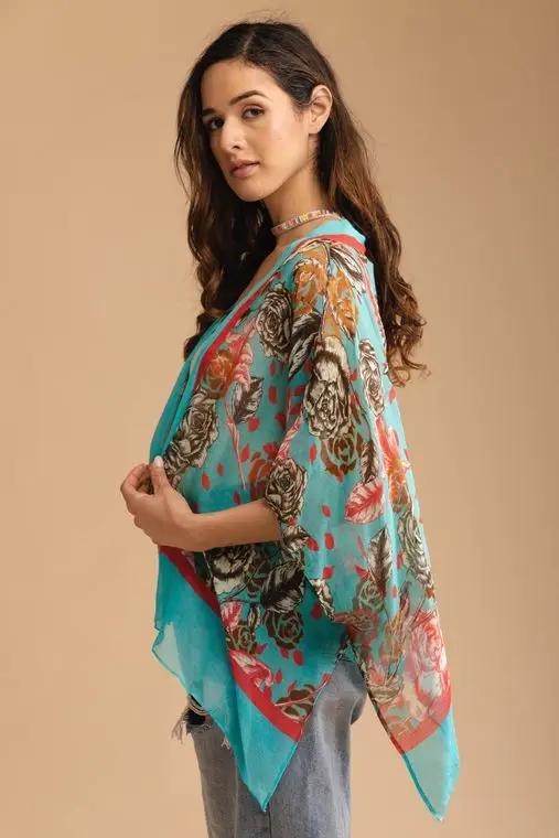 Saachi Woman's Brielle Floral Printed Short Poncho